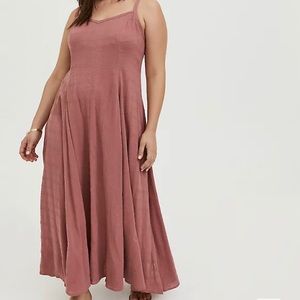 DUSTY ROSE TEXTURED TRAPEZE MAXI DRESS